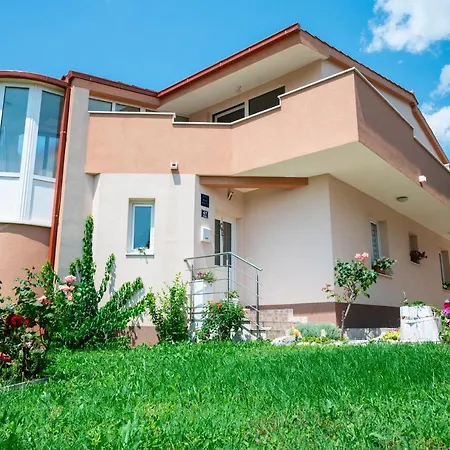 Nadalina Appartement *